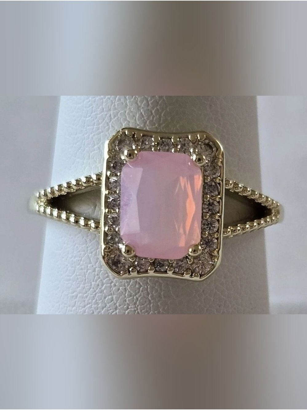 Kitty Ring By Oomiay